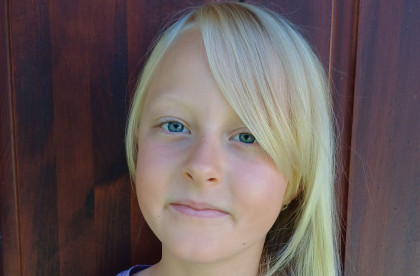 Emma Dvořáková additionalThree