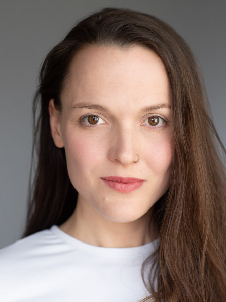 Zuzana Drápalová portrait